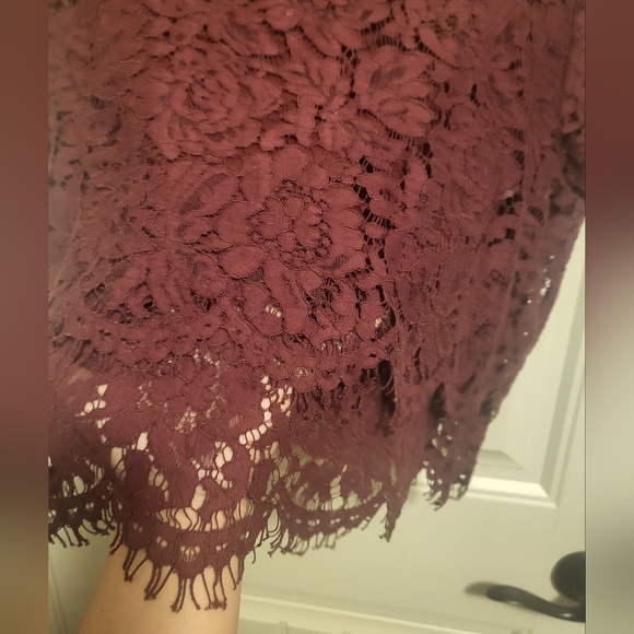 Lulu's, L, Burgundy - Picture 8 of 11